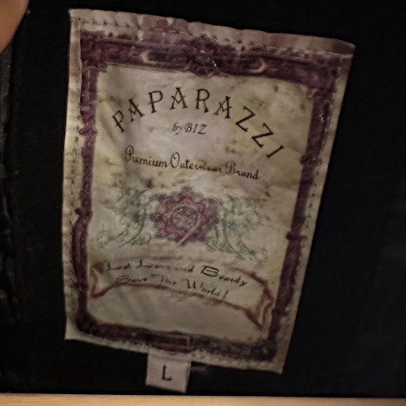 Paparazzi by Biz  Black Embroidered Floral coat - Picture 6 of 15